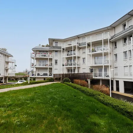 公寓 Les Cavaliers By Interhome