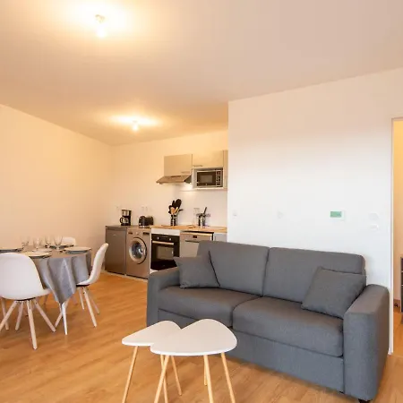 Les Cavaliers By Interhome * 卡布尔