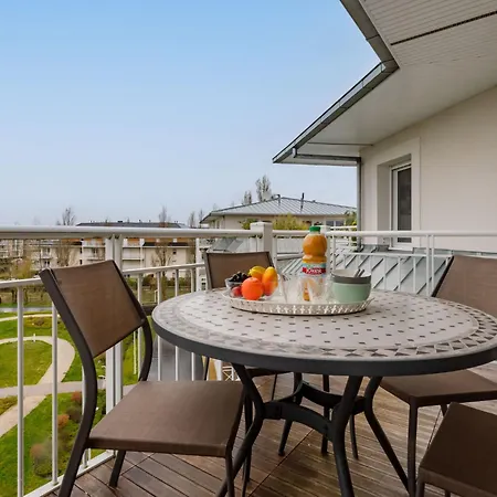 Les Cavaliers By Interhome *