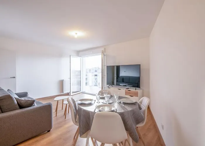 Les Cavaliers By Interhome Apartamento Cabourg